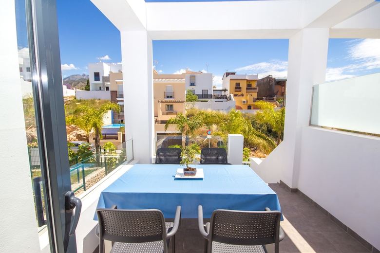 New Family Homes Los Mangos Nerja Canovas