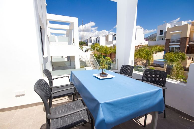 New Family Homes Los Mangos Nerja Canovas