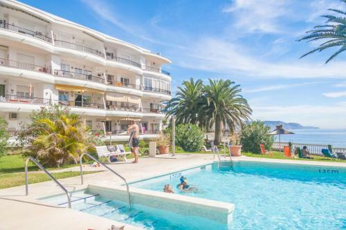 Apartamento Acapulco Playa Nerja Canovas