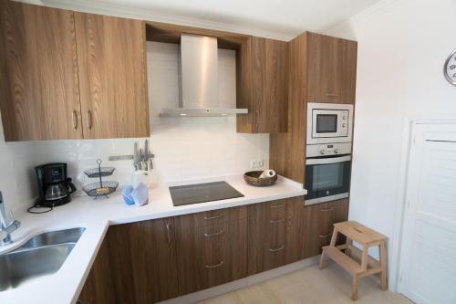 Apartamento Urb. La Hacienda, 16