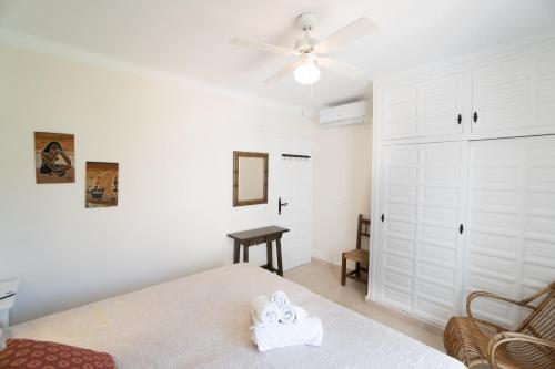 Apartamento Urb. La Hacienda, 16