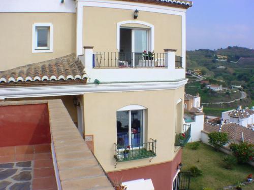 Tamango Hill Villa