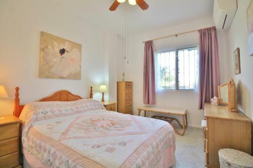 Apartment Candace Spainsunrentals 1019