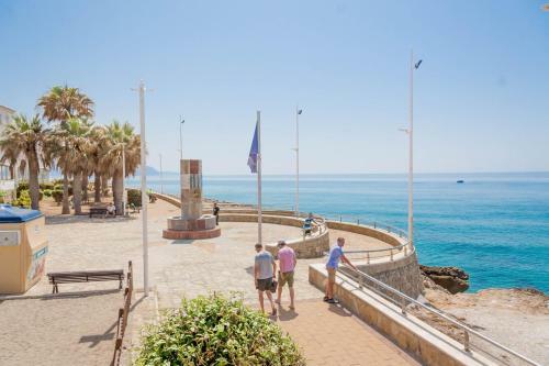 Apartamento Palmeras Playa Centro Nerja Canovas