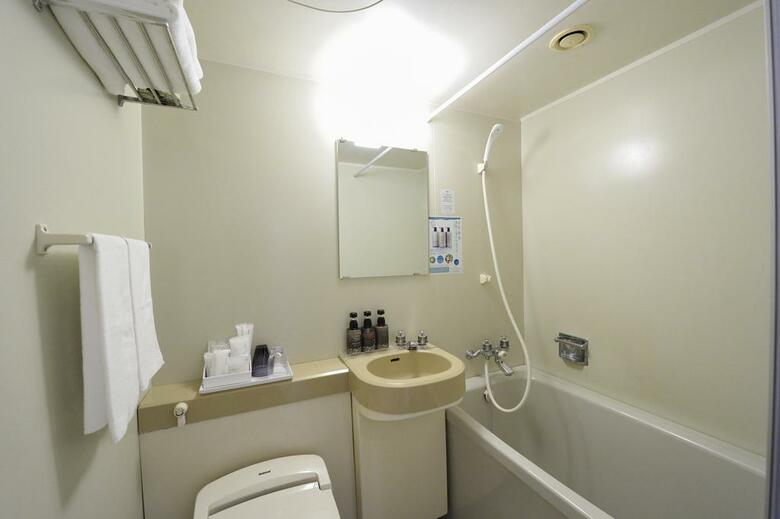 Hotel Court Shinyokohama