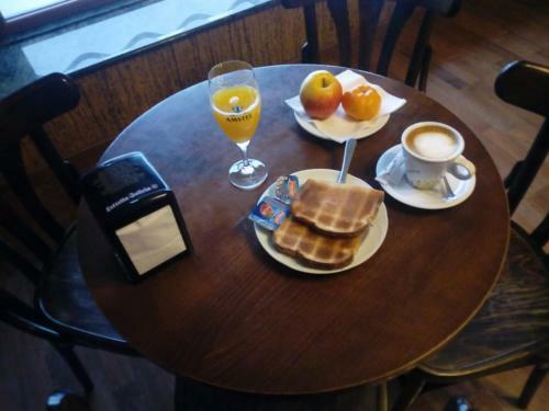 Hostal Pensi�n Sol Y Mar