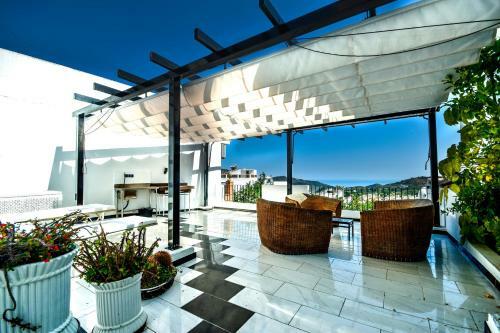Exclusive Townhouse In Ojen