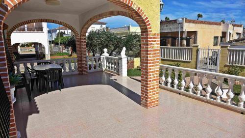 Chalet Con Piscina Playa De Oliva