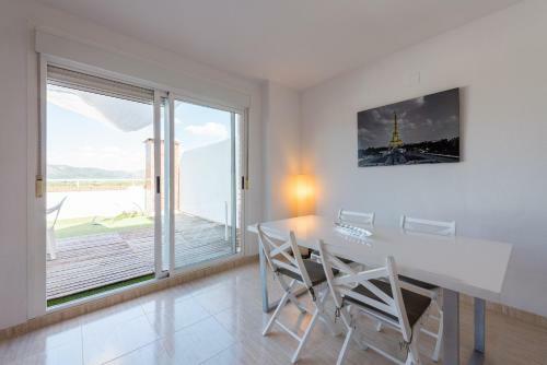 Apartamento Atico Playa Coral