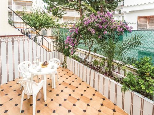 Three-bedroom Holiday Home In Oropesa Del Mar