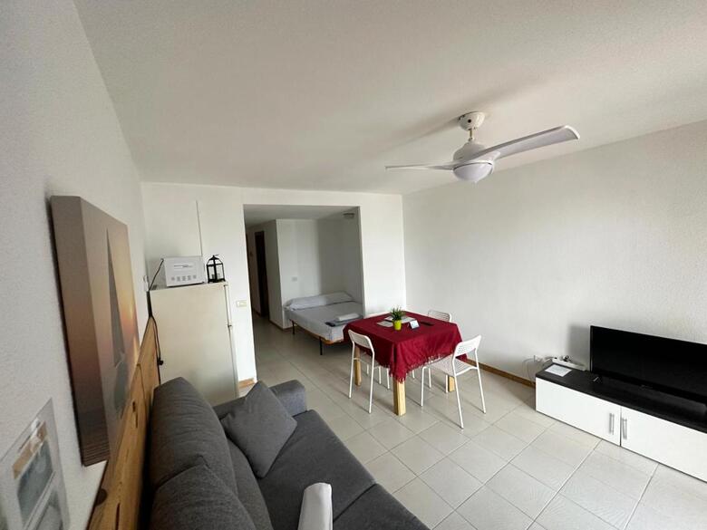 Apartamentos Oropesa Primera L�nea 3000
