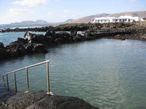 Orzola Apartment Sleeps 4 Wifi