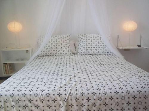 Orzola Apartment Sleeps 4 Wifi