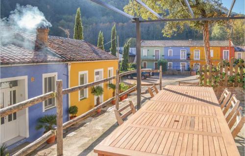 Two-bedroom Apartment In Osor