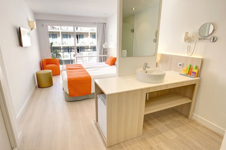 Hotel Bq Bulevar Peguera- Adults Only
