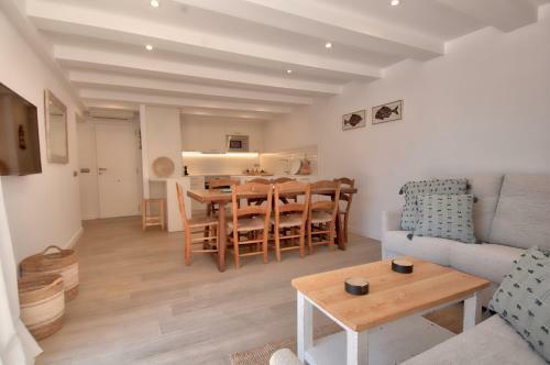 Sant Roc Apartments A Minute From The Beach