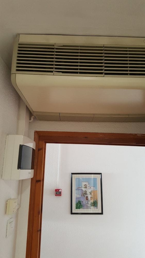 Hostal Residencia Catalina