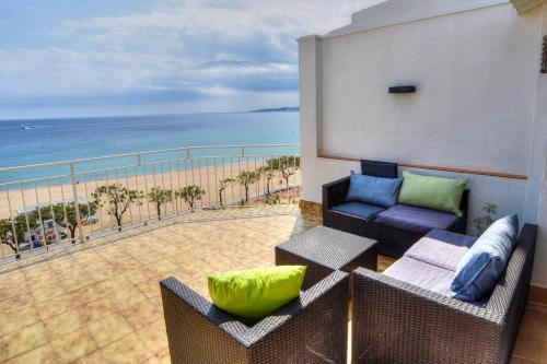 Apartamento Primera Linea De Mar