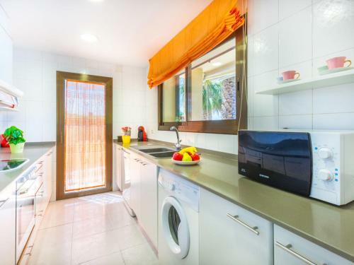 Holiday Home La Oliva