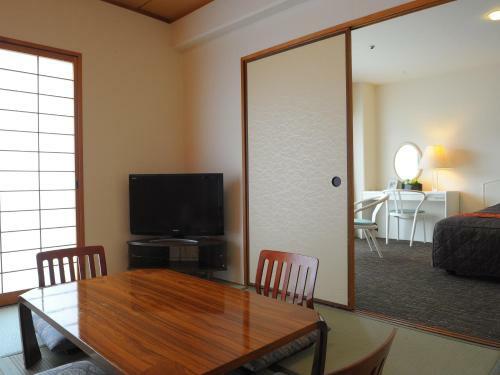 Hotel Maple Arima