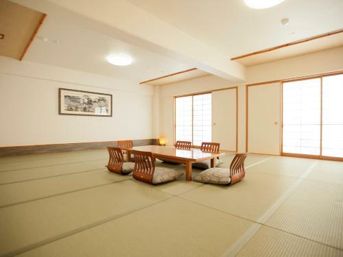 Hotel Maple Arima