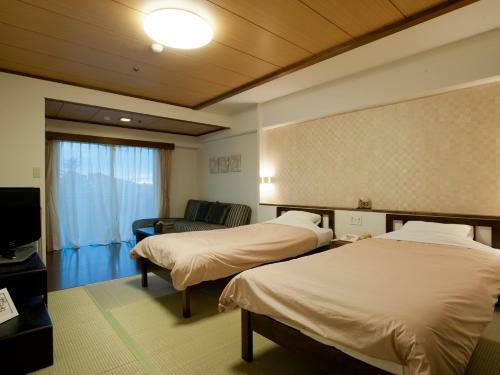 Hotel Maple Arima