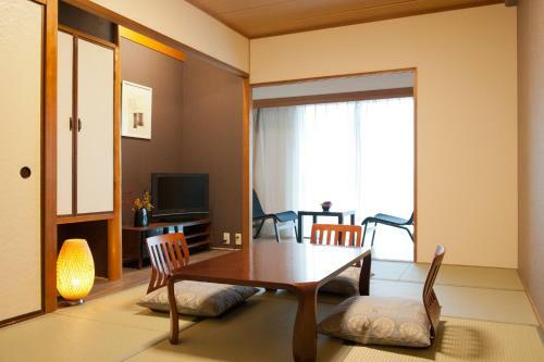 Hotel Maple Arima
