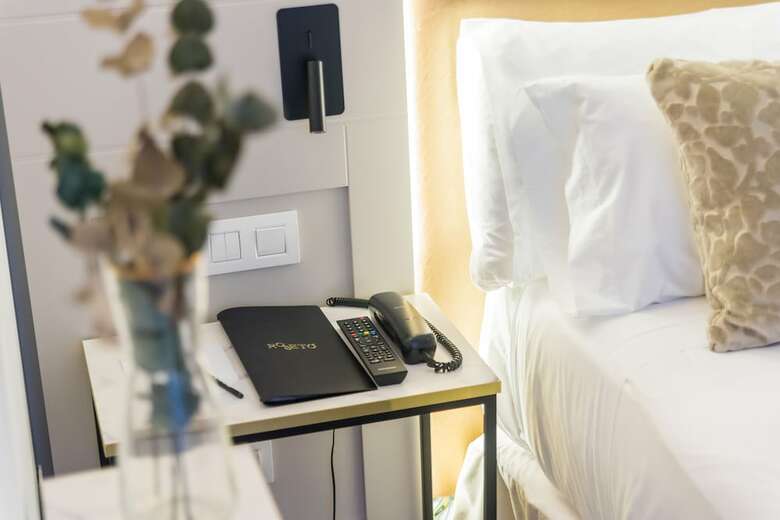 Hotel Icon Roset� By Petit Palace
