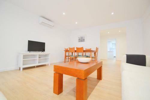Bellver Apartment