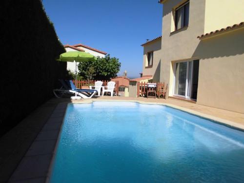 Villa Pals Carles Piscina