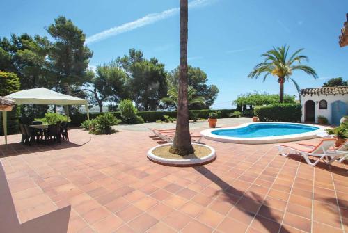 Paratella Villa Sleeps 7 Wifi