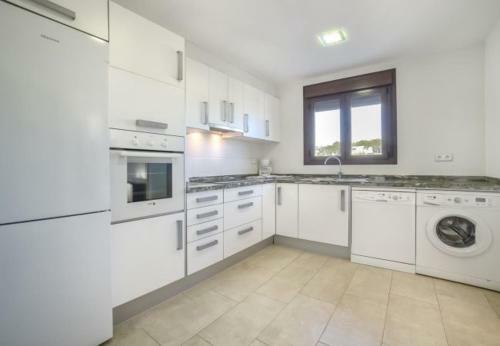 La Fustera Villa Sleeps 8 Pool