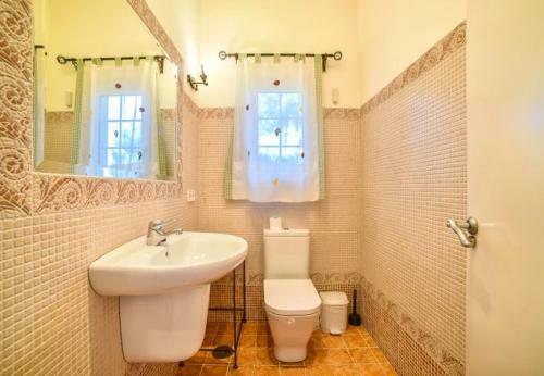 Pedramala Villa Sleeps 14 Pool