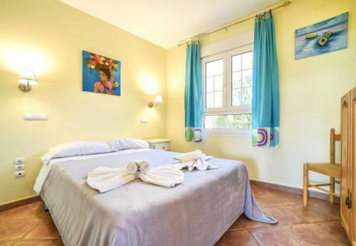 Pedramala Villa Sleeps 14 Pool