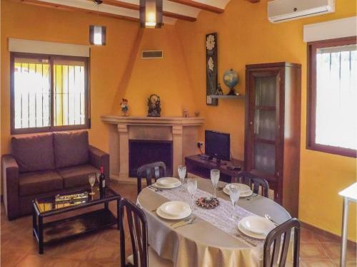 Two-bedroom Holiday Home In Pego