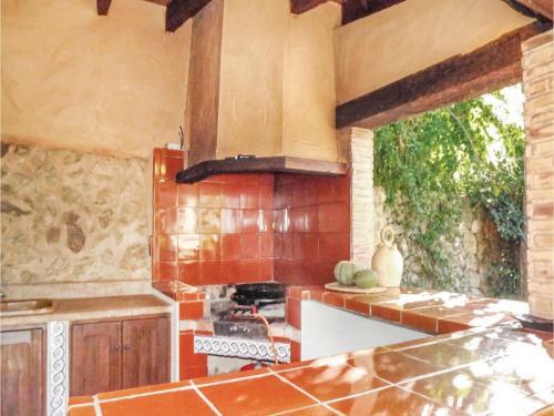 Three-bedroom Holiday Home In Pego