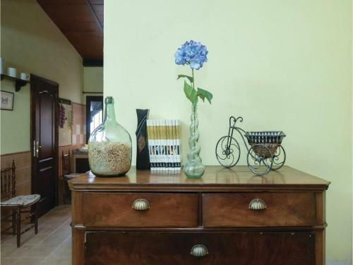 Three-bedroom Holiday Home In Penaflor