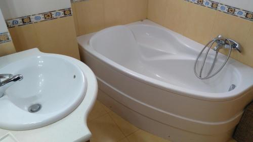 Apartamento Alpen 1- Rcial. Kronos