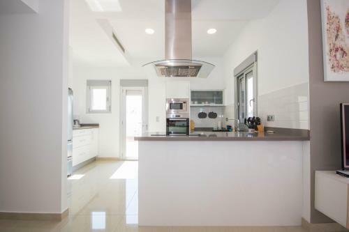 Lamar House Villa 3037