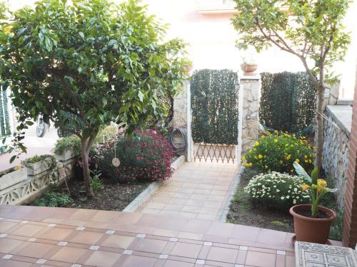 Ref. 211. Casa Monturiol