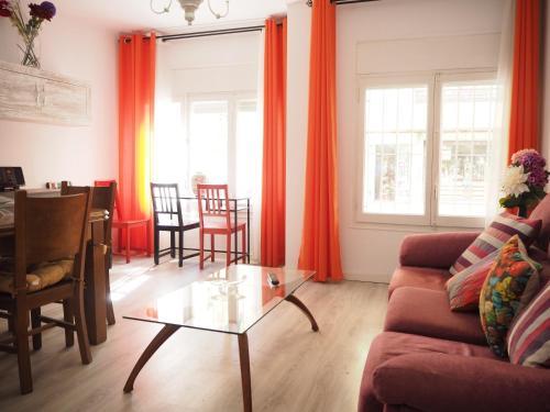 Ref. 204. Apart. Barcelona