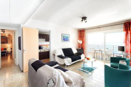Apartamento P3. Acapulco, Pineda De Mar
