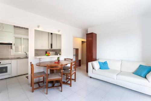 Apartamento P3. Del Mar, Pineda De Mar