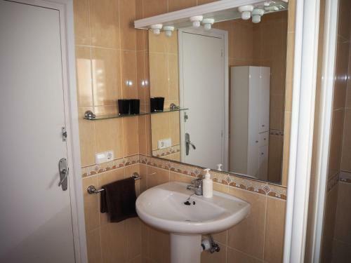 Apartamento En Edifici Carlomagno