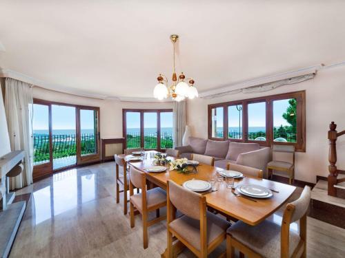 Holiday Home Les Suredes
