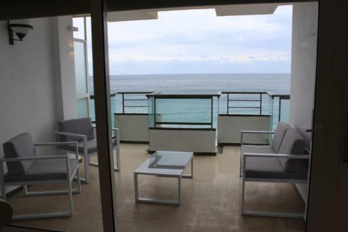 Beautiful Apartment With Large Terrace