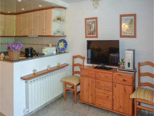Two-bedroom Apartment In Castell-platja D�aro
