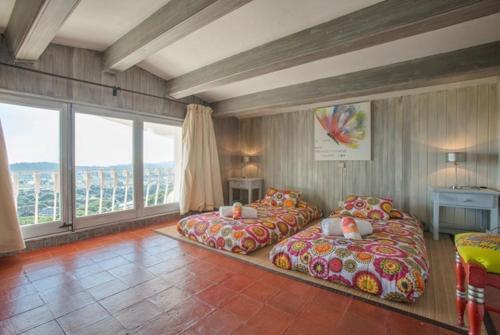Castell-platja D'aro Villa Sleeps 10 Pool Wifi