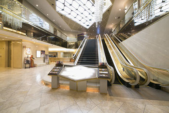 Hotel Shin Osaka Washington Plaza
