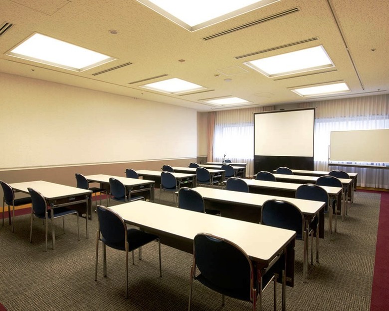 Toshi Center Hotel